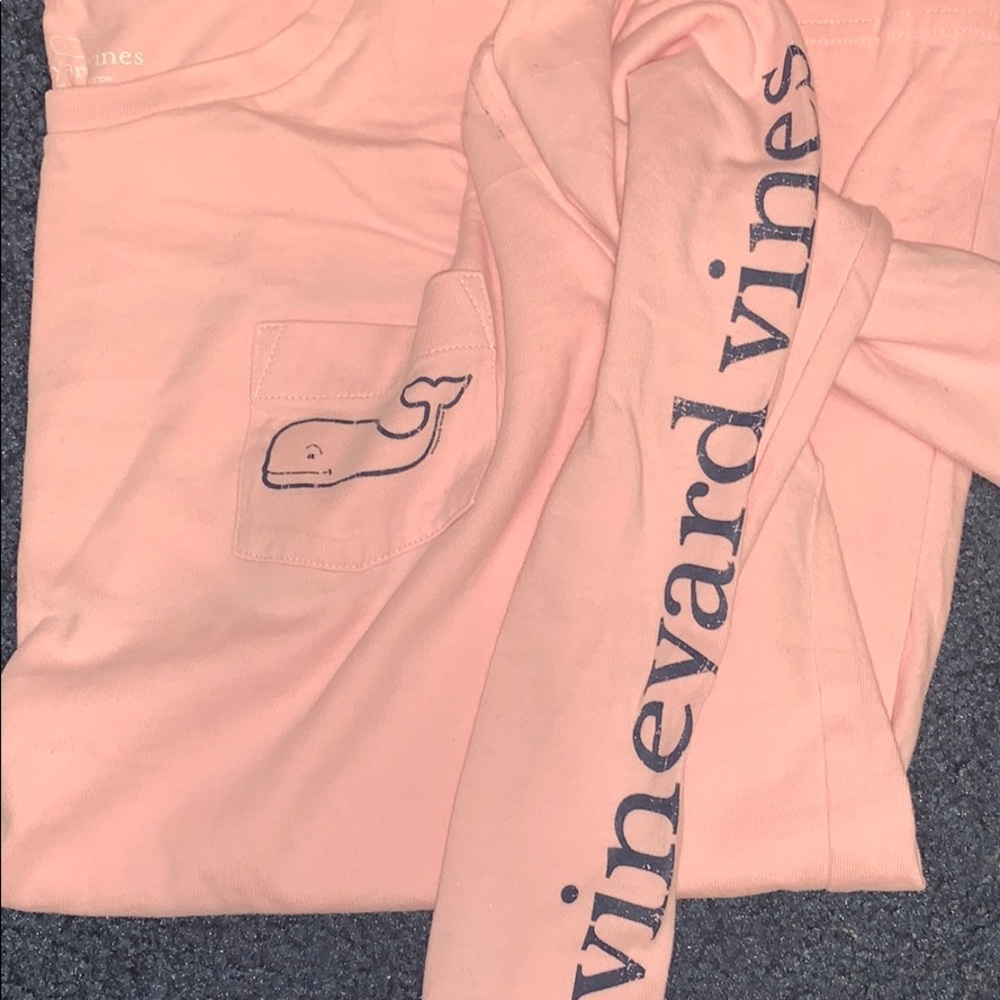 Vineyard vines